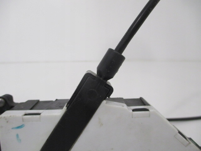 фото №5, Citroen c4 picasso i хэтчбек замок дверь правая перед 6 pin 24095816