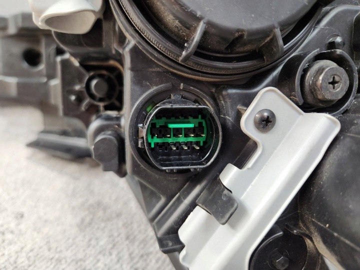 фото №12, Фара передняя передняя левая hyundai elantra vii линза led 92101-aa 20-