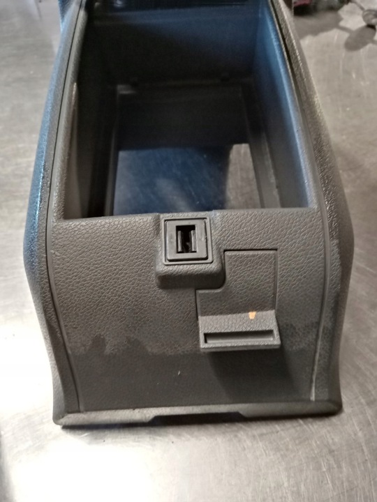 фото №7, Подлокотник кожаный ford c-max 1