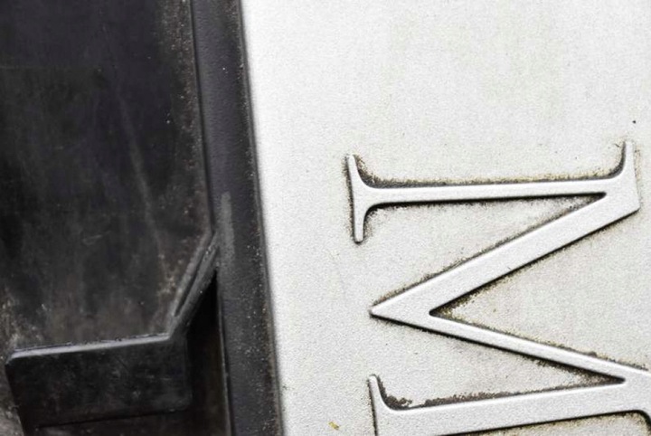 фото №10, Корпус фільтра повітря a2105840047 mercedes s-klasa w220 4.3 v8 279 km