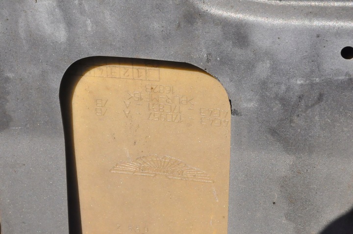 фото №12, Aston martin db9 бампер перед переднє 2005r