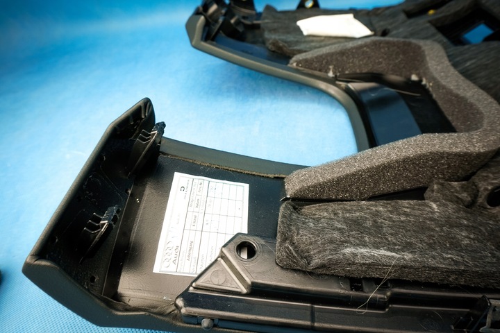 фото №7, Защита накладка pod рули audi a8 s8 4h 4h1857005a