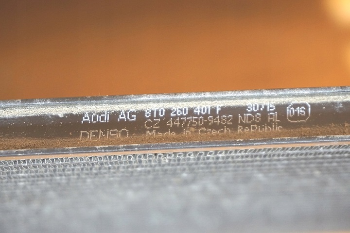 фото №9, Audi a5 8t рестайлінг 24km радіаторів кондиціонера оригінал 8t0260401f