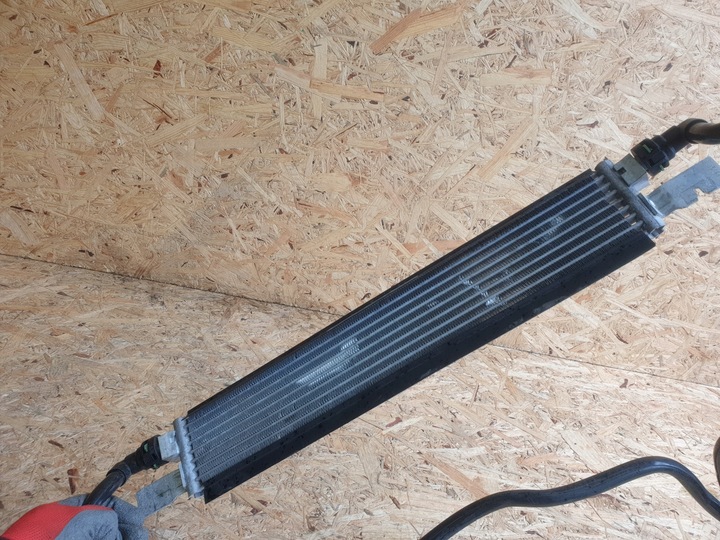 фото №7, Bmw g20 g21 радіаторів масла 9429794 дроти 8654907 8654894