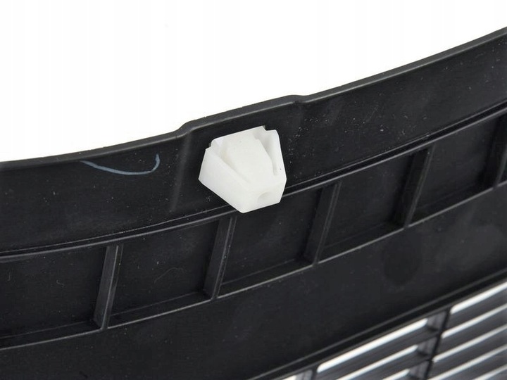 фото №11, Спойлер подкрылок накладка перед правый audi a4 b9 s4