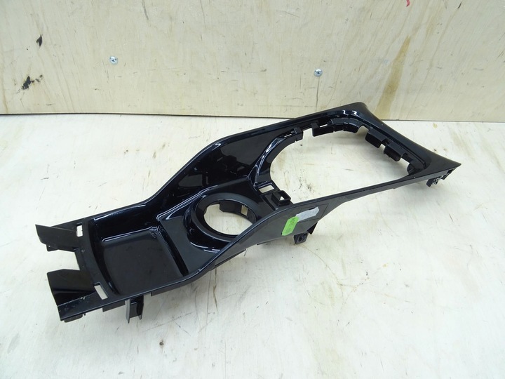 фото №1, Peugeot 2008 заглушка тунелю рамка коробки передач 9677871877