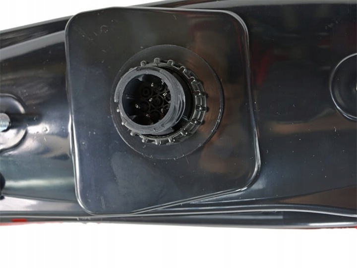 фото №6, Ліва лампа задня світло задні зад renault master