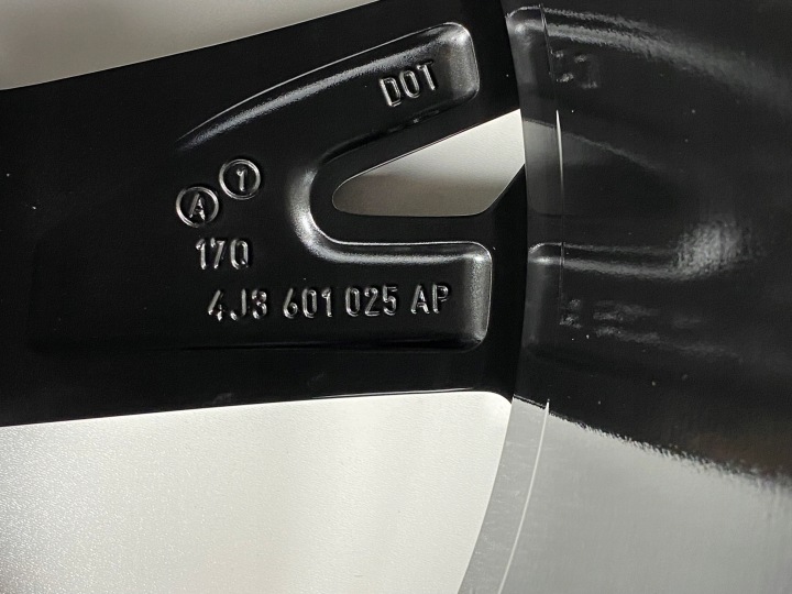 фото №15, Диски audi e-tron gt rs 4j3 20 дюймів оригінал