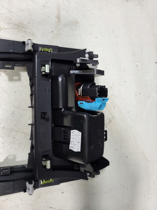 фото №11, Dekor панель середній citroen ds5 96661742zd 9802390877