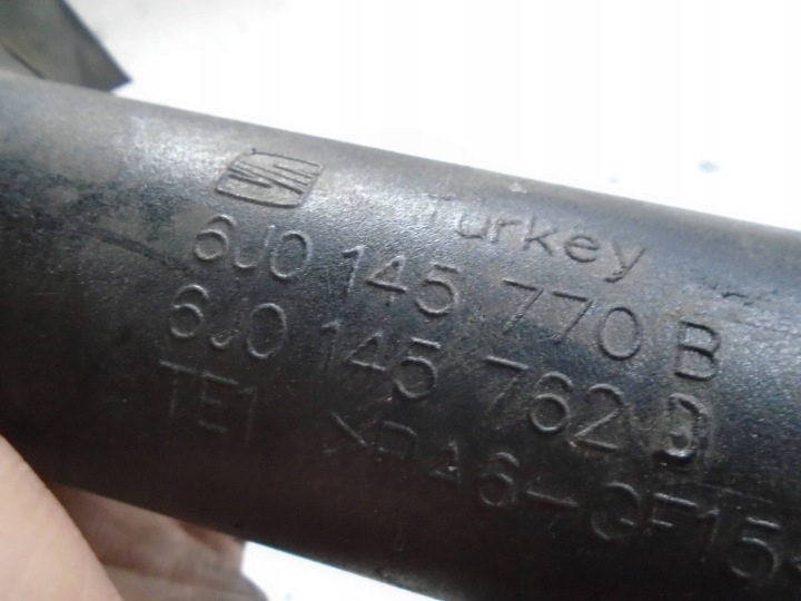 фото №6, Труба трубка  повітря 6j0145770b seat ibiza 1.4