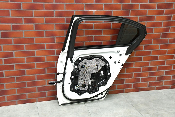 фото №6, Дверь правые зад задние bmw 5 g60 m5 g90 a300