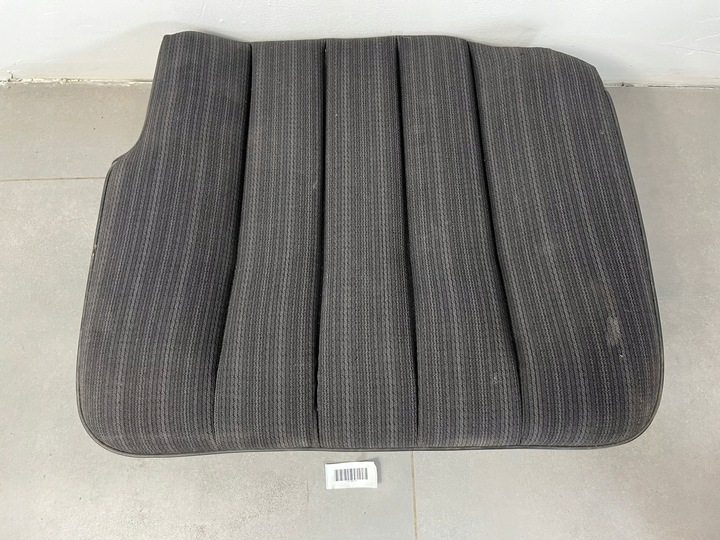 фото №7, Задняя диван сиденье чёрный mercedes w124 купе c124 ce