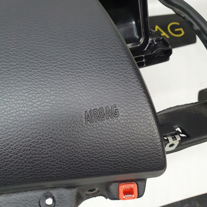 фото №5, E87 рестайлінг панель консоль подушки ремені подушка безпеки