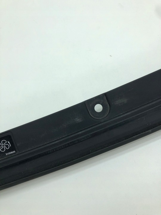 фото №5, Volvo xc40 защита накладка ремня передней 31457352