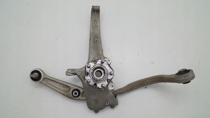 фото №1, Tesla y 20- поворотный кулак передняя левая awd t