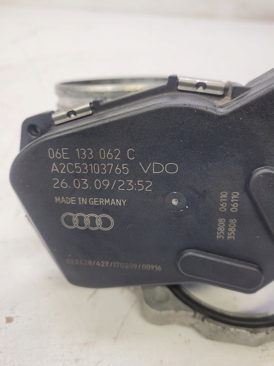 фото №5, Дросельна заслінка кришка гасильна audi a4 a5 a6 a7 2.8 fsi 06e133062c