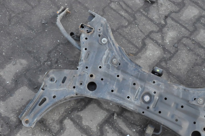 фото №6, Suzuki swift vi mk8 1.2 гібрид 16v 83km 2022r підрамник підвіски перед