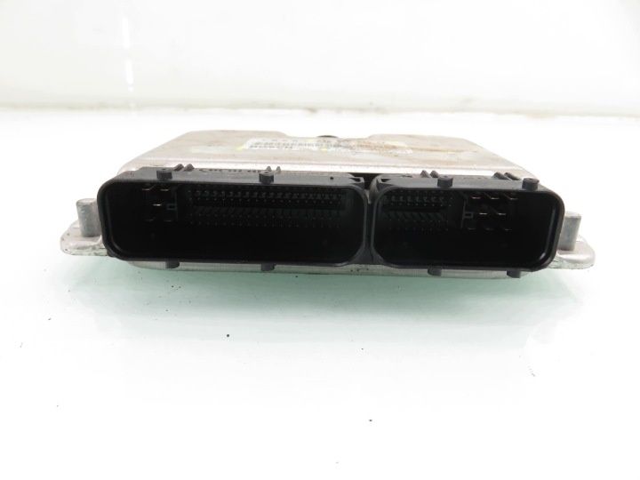 фото №6, Блок керування  audi a6 c5 1.9 tdi 038906019cf 0281010405