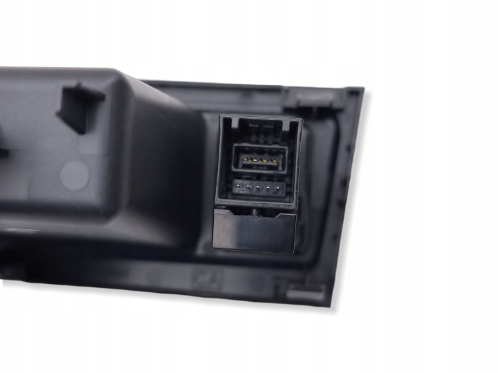 фото №8, Toyota gt 86 гнездо usb 2013 86257ca000