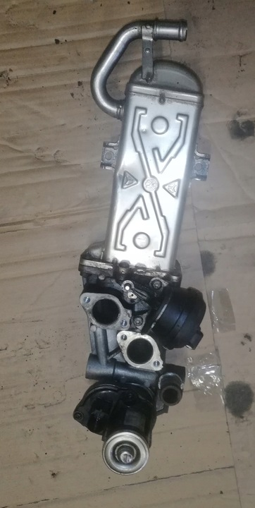 фото №1, Клапан egr vw passat b6 b7 golf vi 6 1.6tdi 2.0tdi