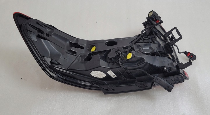 фото №15, Лампа правая зад задняя volvo c40 led 2021- 2sk015561-02