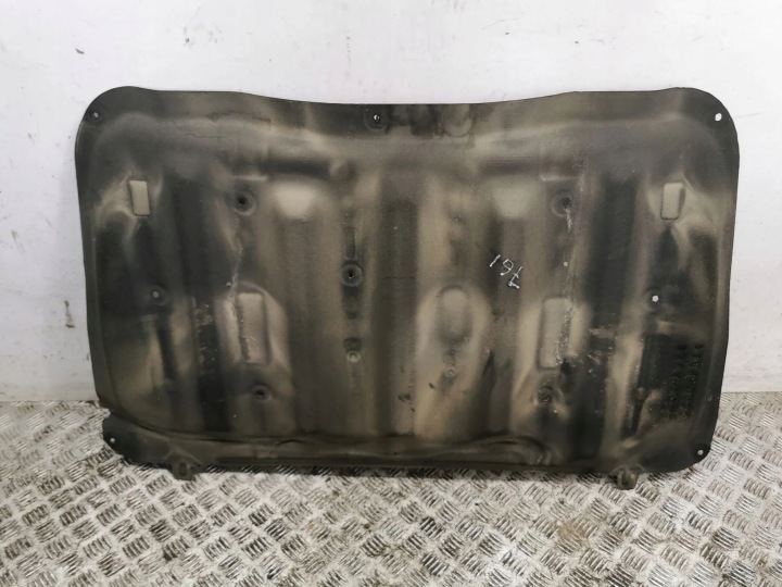фото №10, Lexus is 220d-250-350 2006 шумоизоляция капота
