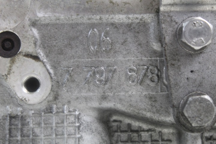 фото №11, Bmw оригинальный номер 7797678 головка