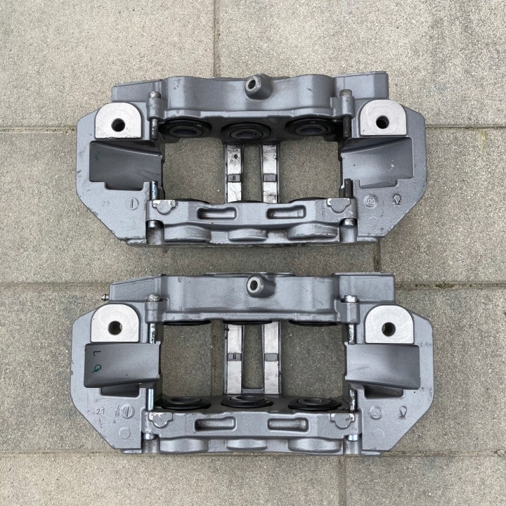 фото №13, Mercedes w206 amg c63s суппорт тормозной правое перед 099cpl / 23202