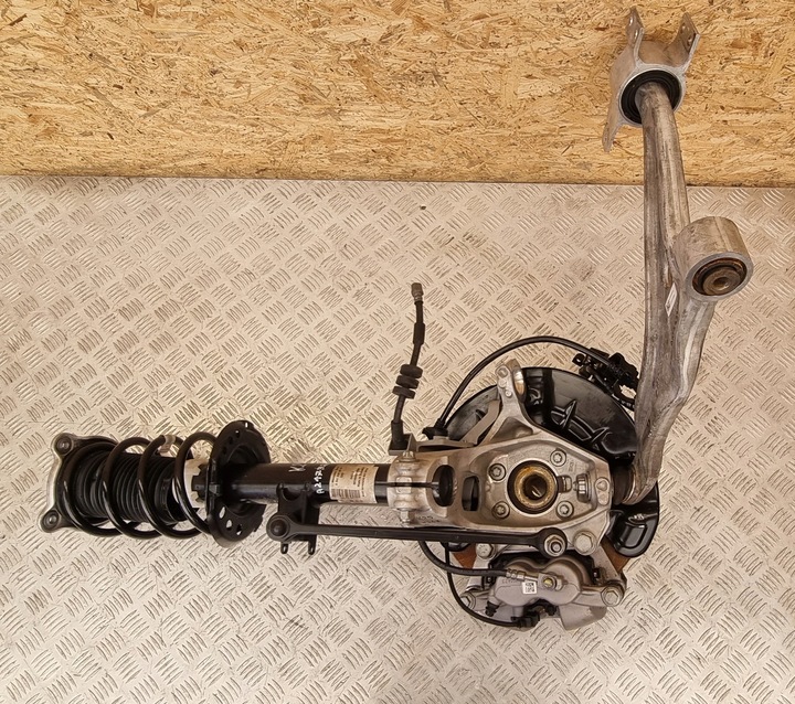 фото №9, Mercedes a2473320200 a2473208601 h247 gla 2.0d cdi підвішування праві перед