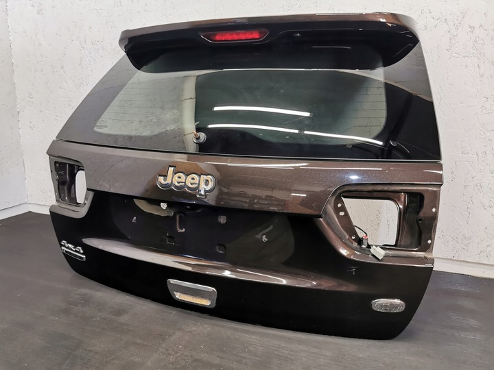 фото №11, Jeep grand cherokee wk2 рестайлинг ptw 2016 стекло накладка камера крышка багажника