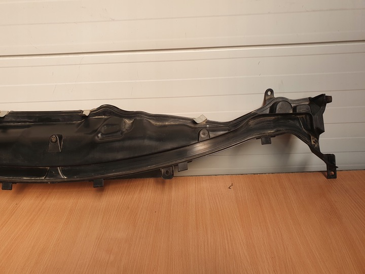 фото №4, Панель під лобовим склом верхній нижня ford fiesta mk7 рестайлінг