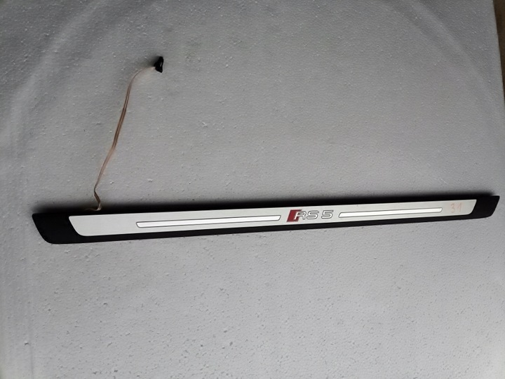 фото №1, Audi rs5 8w планка порога ліва 8w6947417b