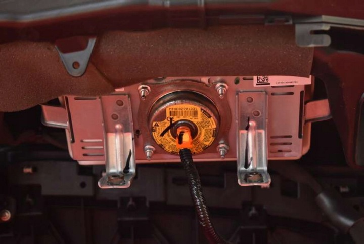 фото №13, Торпедо роздавальна консоль капот подушка  eu nissan qashqai 2 ii j11 13-20