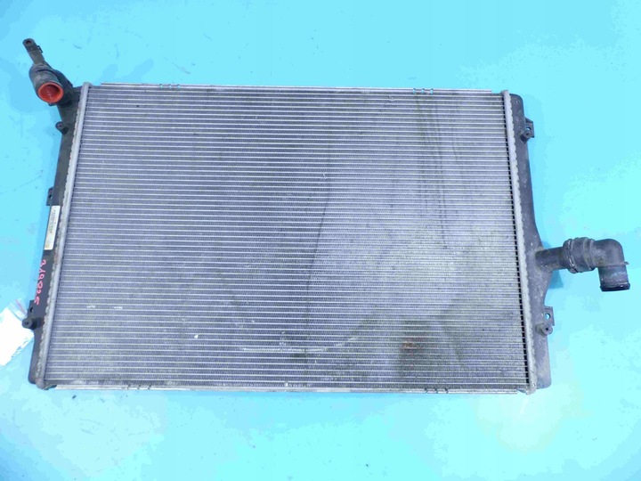 фото №1, Радиаторов воды vw passat b7 3c0121253bc 2.0 tdi