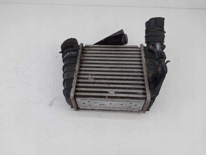 фото №1, Інтеркулер радіаторів повітря 6q0145804a skoda fabia ii 1.9 tdi