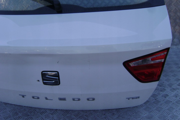 фото №4, Seat toledo iv - крышка задняя