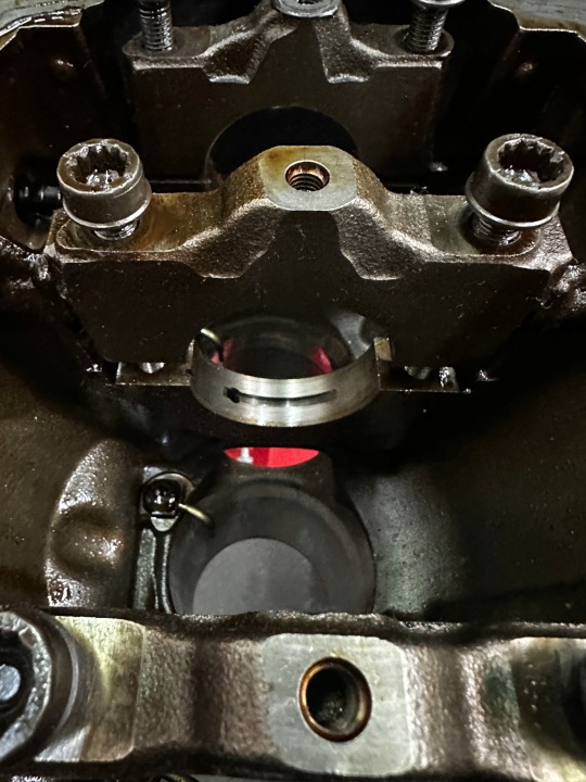 фото №11, Vw 2.0 tfsi cnt блок  двигуна низ 06k103023n + опори вала