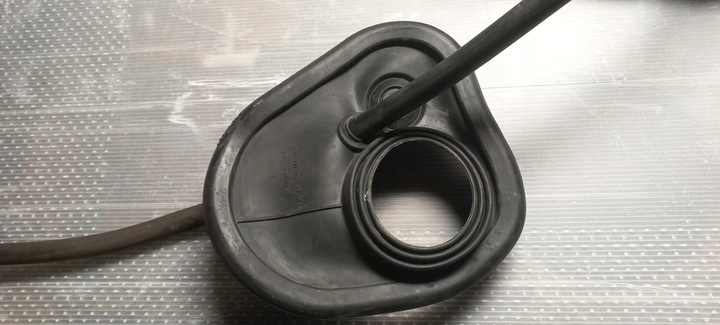 фото №8, Кришка заливання пального прокладка mercedes w204 1,8cgi