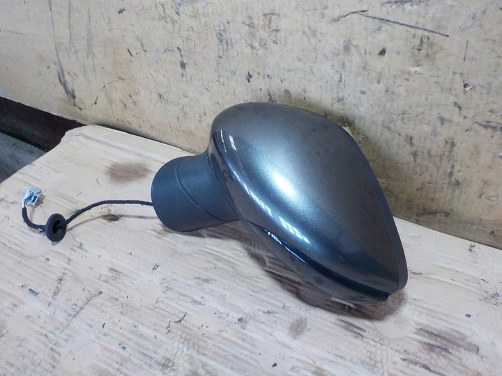 фото №4, Fiesta mk7fl vii 1.2b зеркало левая 6 pin