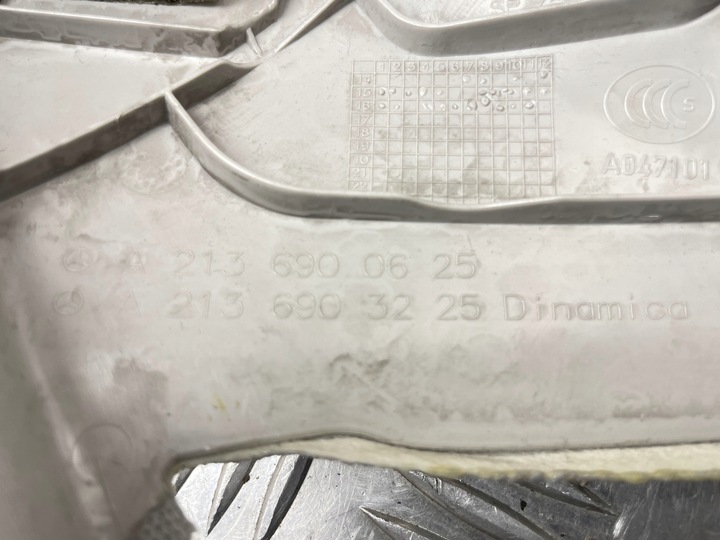 фото №10, Mercedes w213 обшивка захист стійка права a2136900625