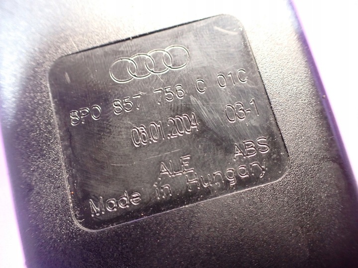фото №3, Audi a3 8p hb 3d 03-05 застёжка застёжка ремня правые перед 8p0857755c