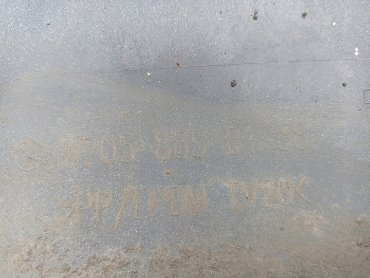 фото №12, Mercedes w205 c-klasa бампер зад задний комплектный 6x pdc sedan 775