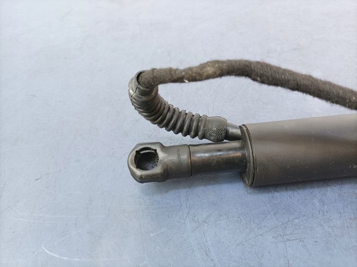 фото №5, Bmw 3 амортизатор кришки зад електричний 51247298983