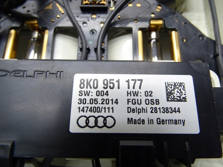 фото №10, Лампа освітлення кабіни 8t0947135be 8k0951177 audi a4 b8 a5 8t