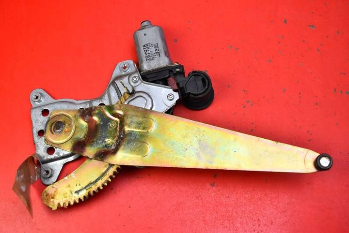 фото №6, Подъемник стекла левый зад 85710-13040 toyota corolla verso 1 i 01-06