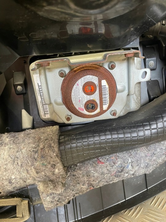 фото №14, Торпедо консоль подушка подушка пассажира mitsubishi asx 4008 7030a235 европа