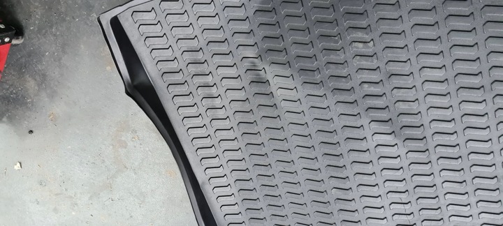 фото №9, Q3 83a коврик багажника резиновая зад обивка 83a061180