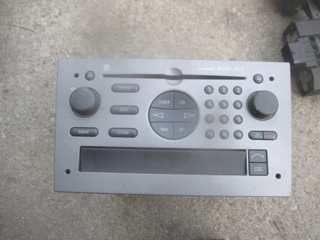 фото №1, Opel signum vectra c радио cd astra h zafira b 13138250