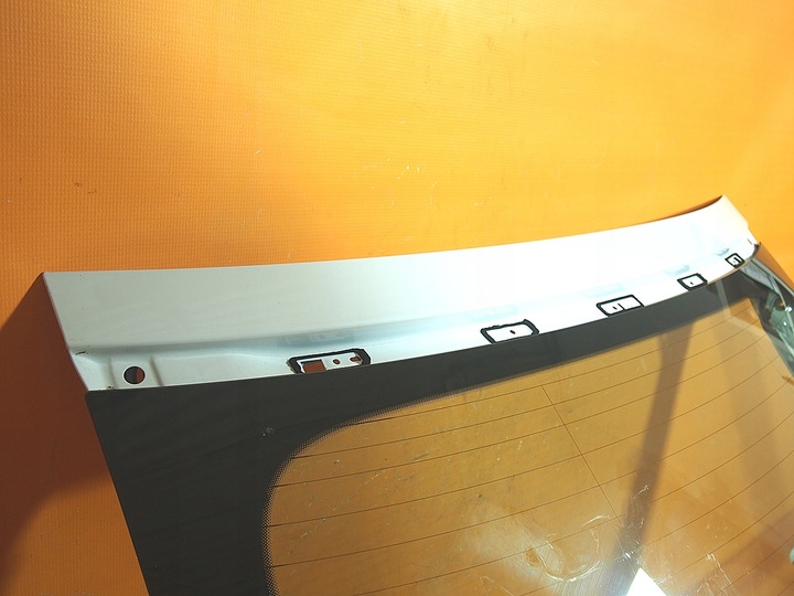 фото №9, Audi a5 8t рестайлінг 16km кришка зад багажника 8t8827025 ls9r 2016