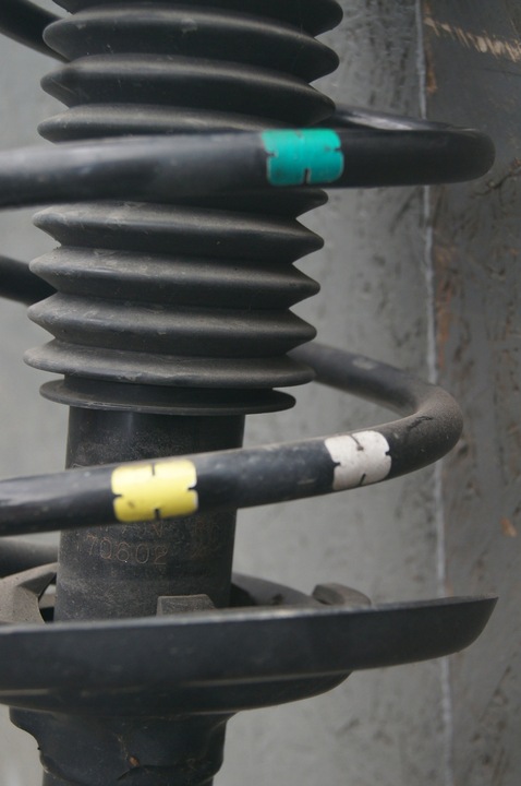 фото №12, Subaru xv ii crosstrek ii 2.0 амортизатор mcpherson  піввісь поворотна опора ліва перед